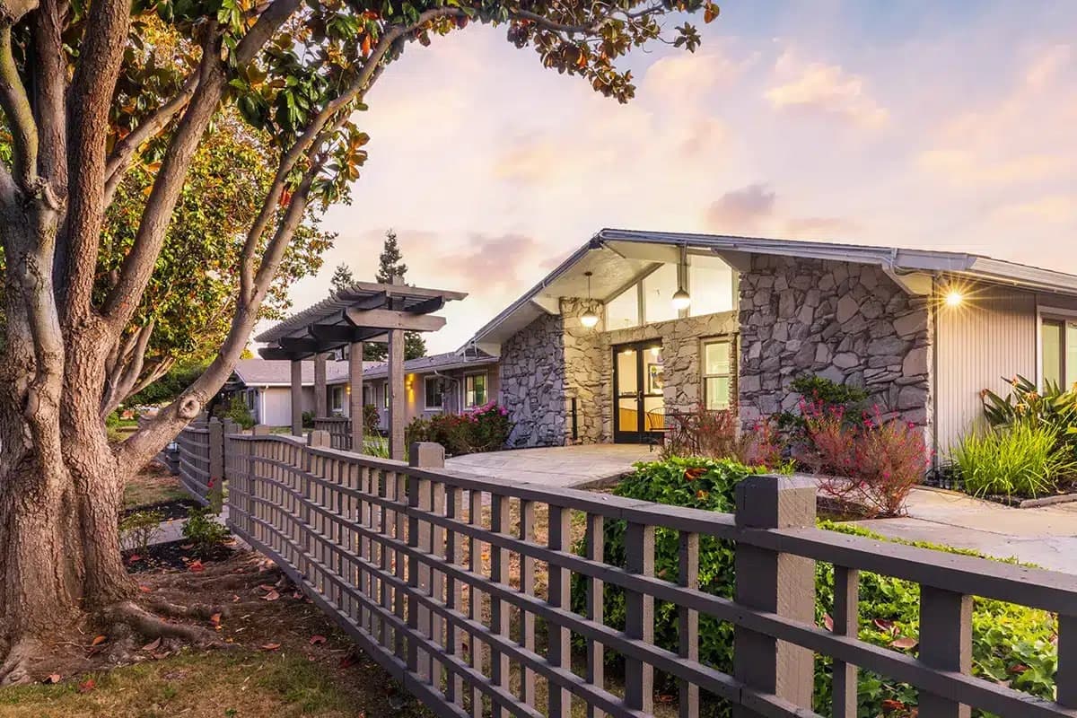 SUNNYVALE POST-ACUTE CENTER