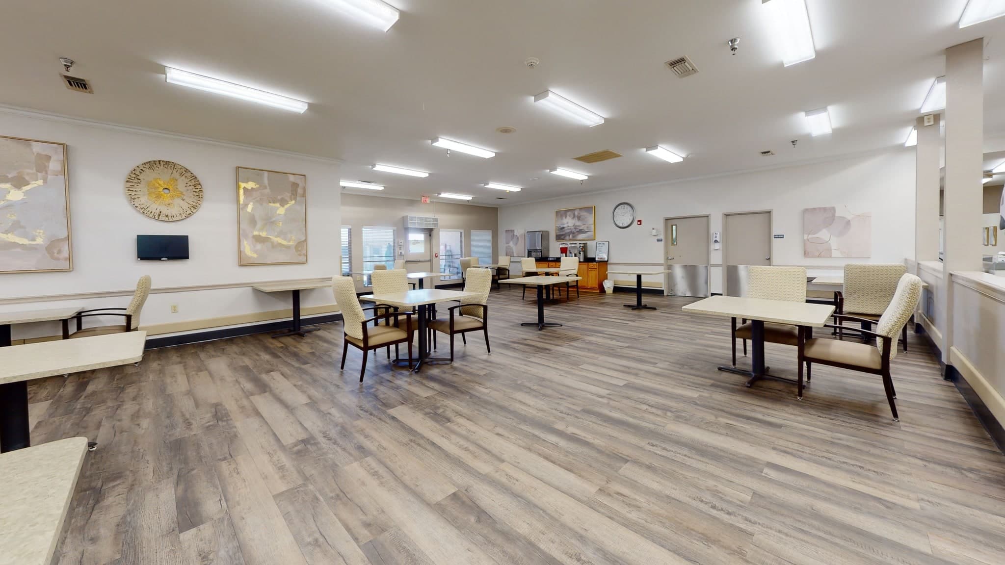 LA BAHIA NURSING AND REHABILITATION photo 3