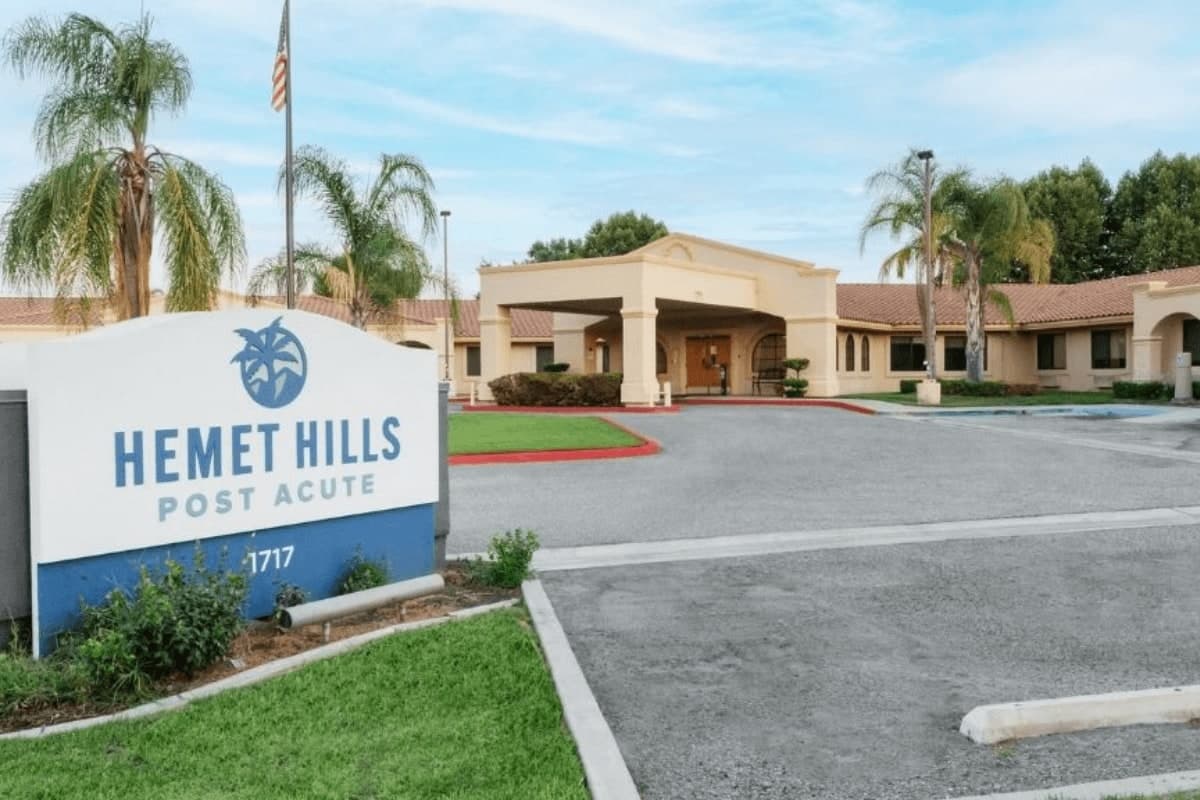 HEMET HILLS POST ACUTE photo 2