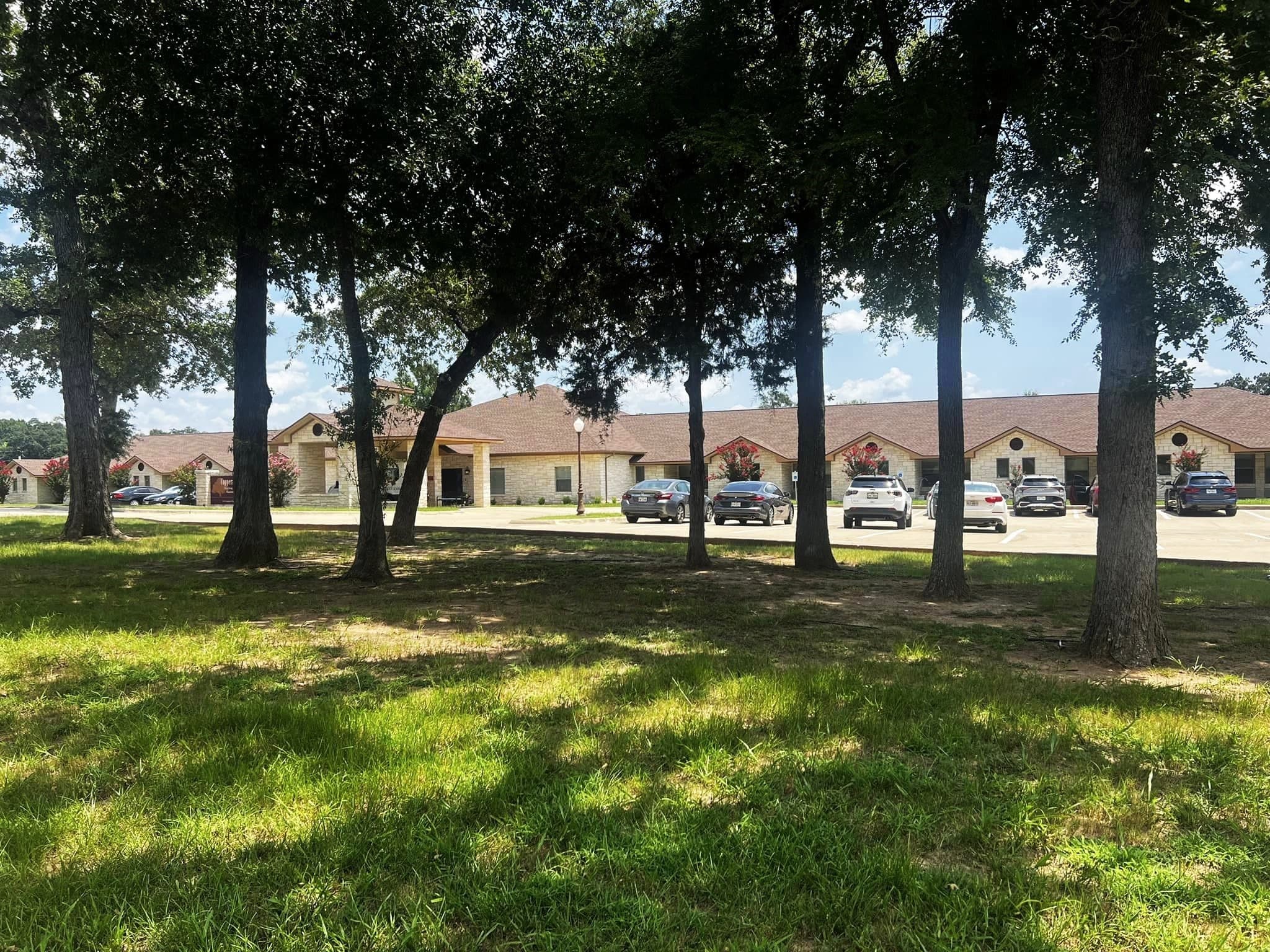 COPPERAS HOLLOW NURSING & REHABILITATION CENTER photo 3