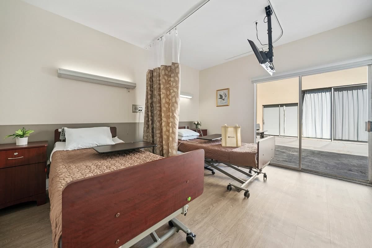 KENNEDY CARE CENTER photo 4