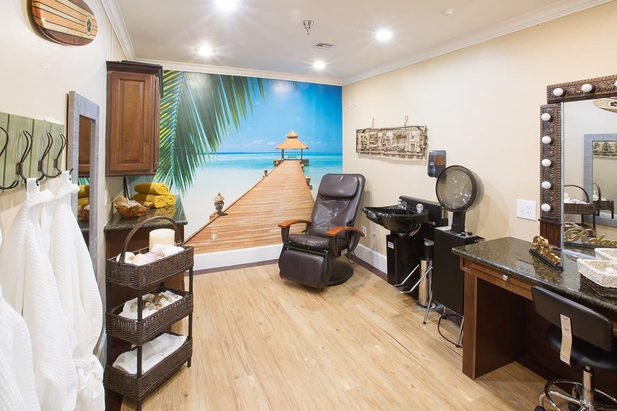 LA PALOMA HEALTHCARE CENTER photo 5