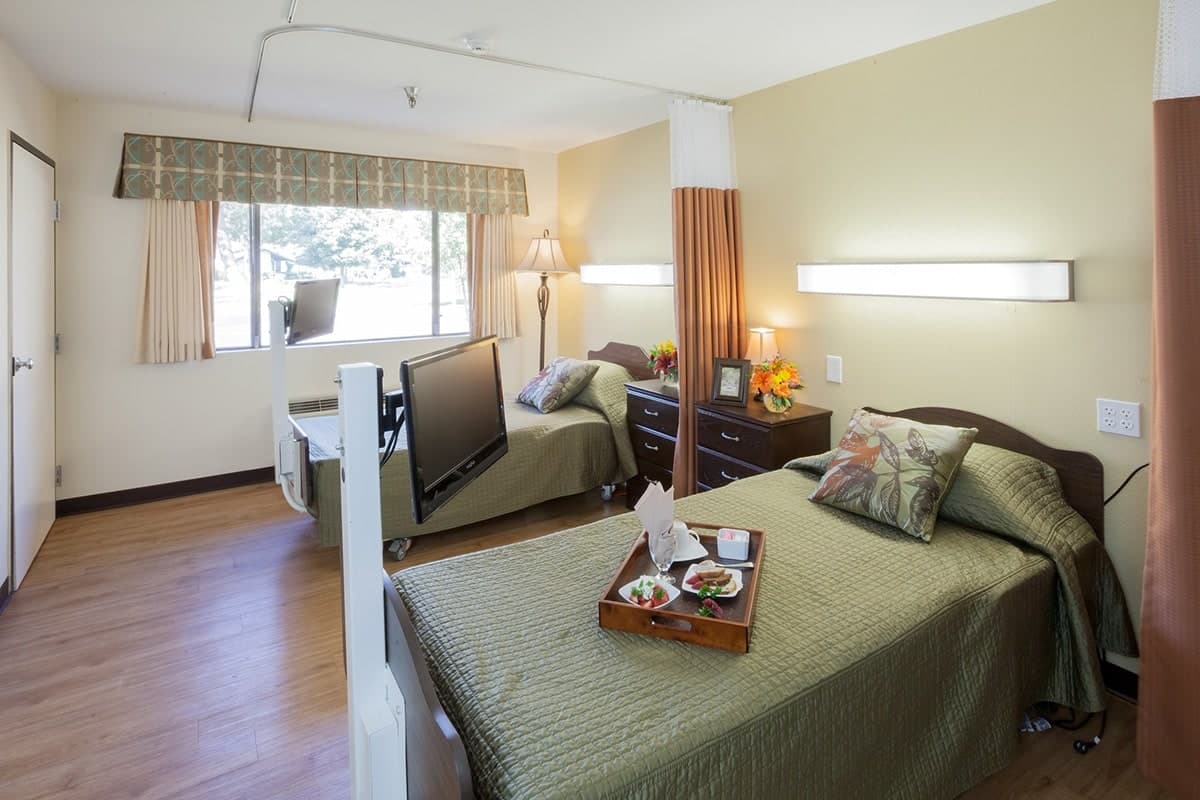 LINWOOD MEADOWS CARE CENTER photo 4