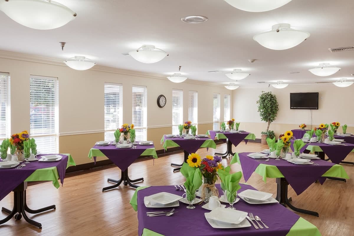 LINWOOD MEADOWS CARE CENTER photo 3