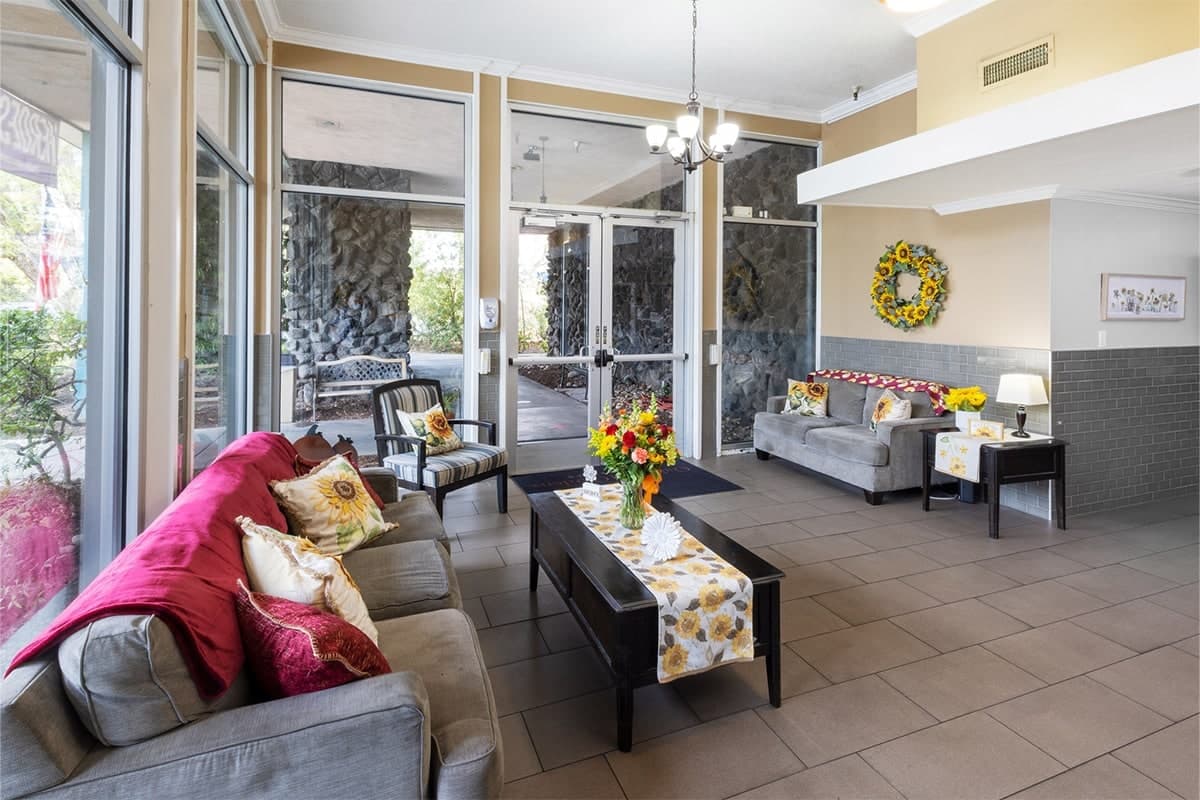 OAKWOOD GARDENS CARE CENTER photo 3