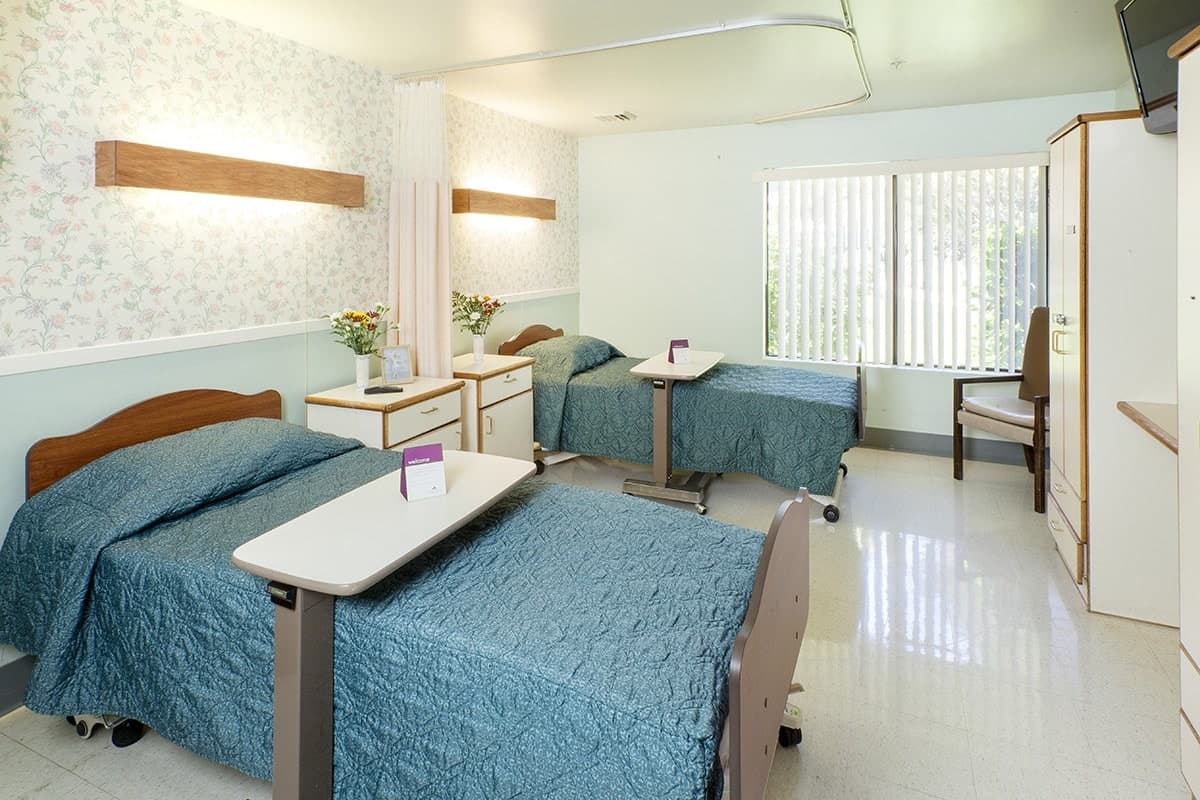 CRYSTAL RIDGE CARE CENTER photo 5