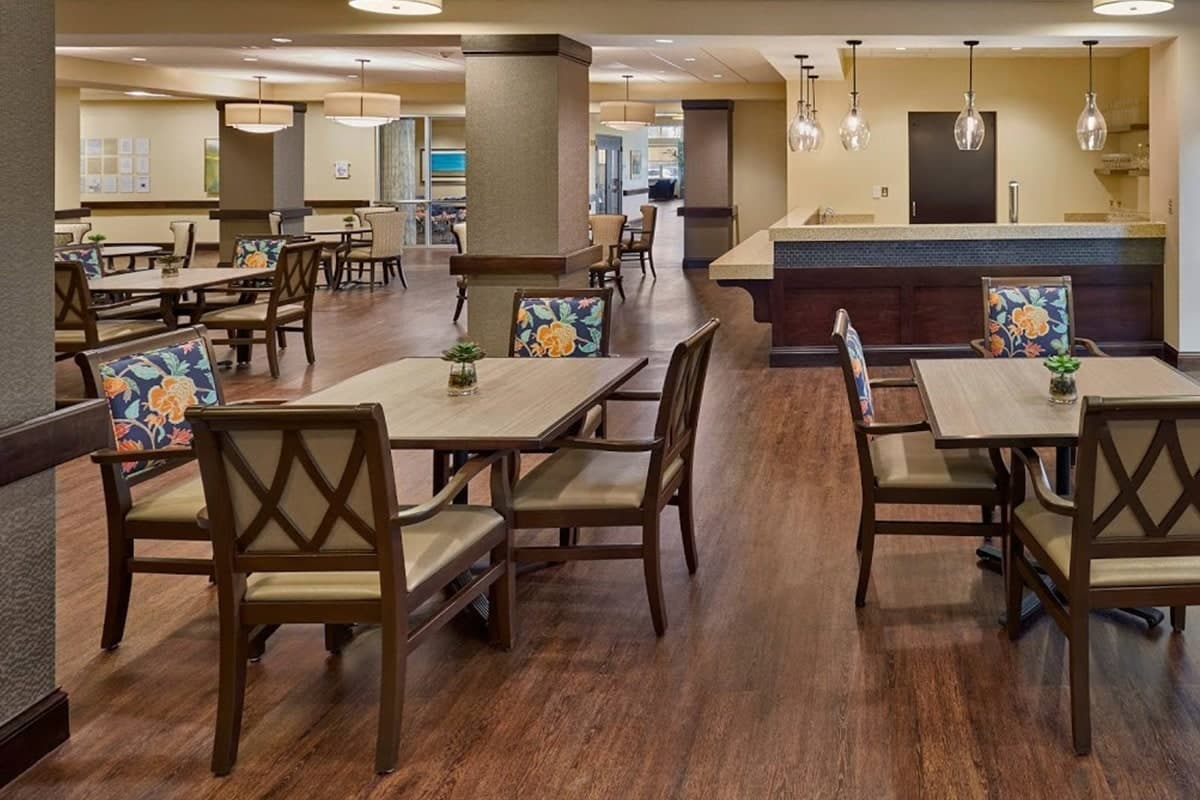 HOUSTON TRANSITIONAL CARE photo 4