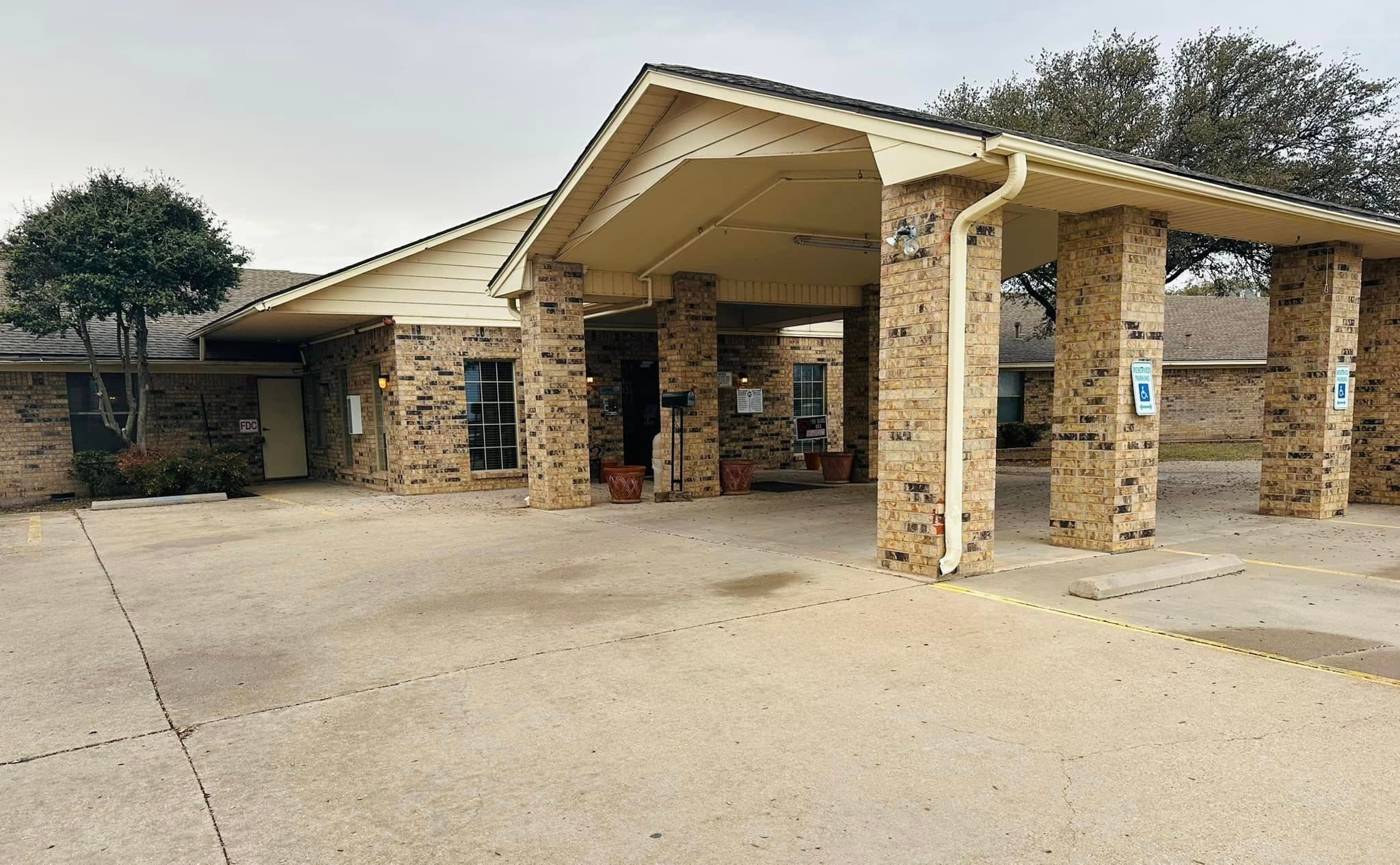 BALLINGER HEALTHCARE AND REHABILITATION CENTER photo 1
