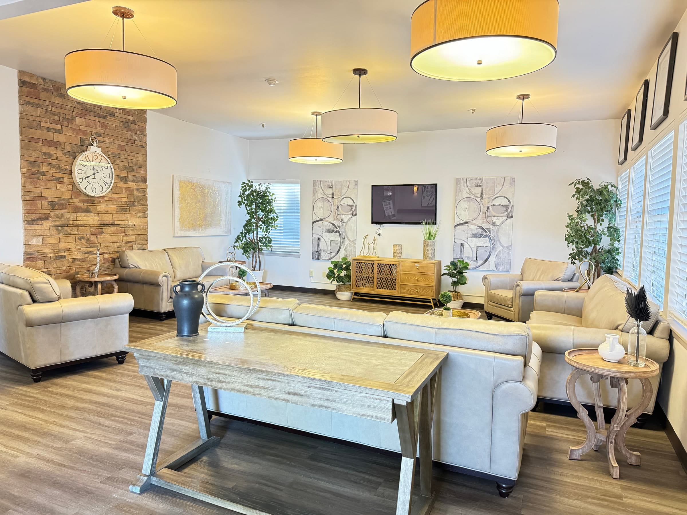 LUBBOCK HEALTH CARE CENTER photo 2
