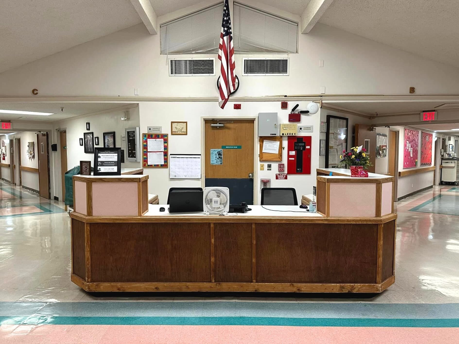 MEMPHIS CONVALESCENT CENTER photo 2